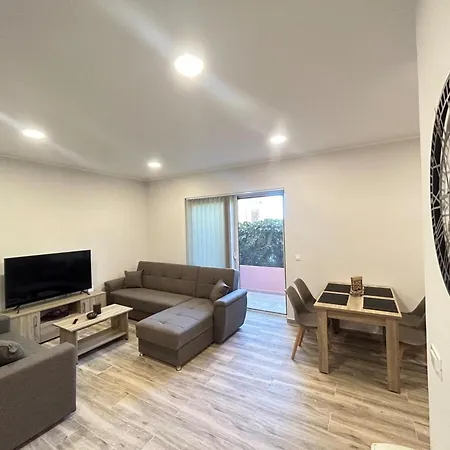 Venetian Kamara In Old Town Chania Χανιά