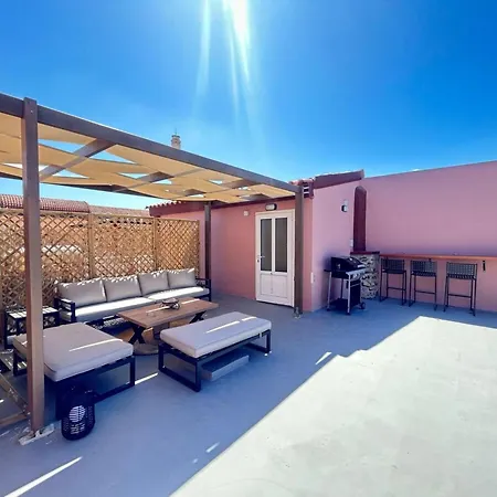 Venetian Kamara In Old Town Chania Χανιά