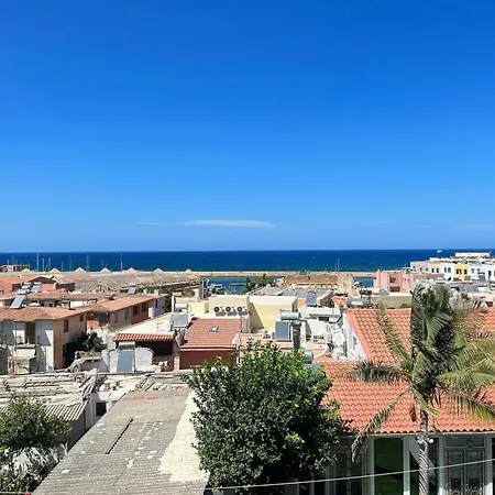 Venetian Kamara In Old Town Chania *