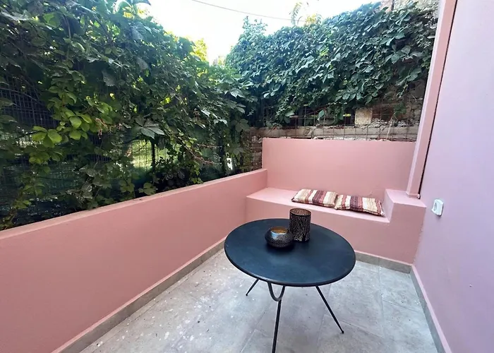 Venetian Kamara In Old Town Chania * Χανιά