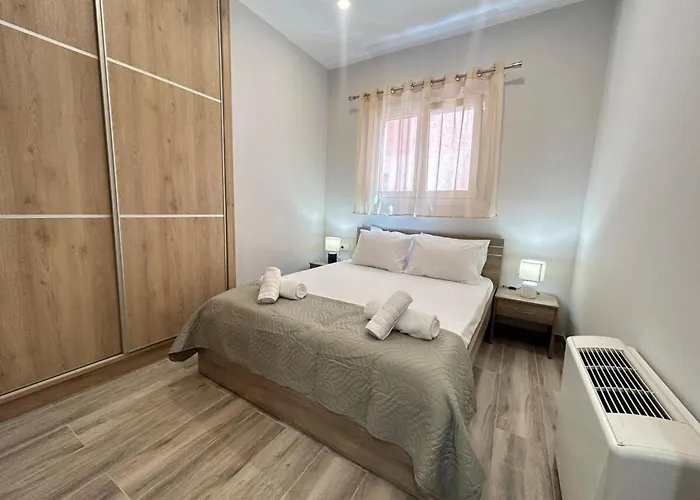 Venetian Kamara In Old Town Chania * Χανιά