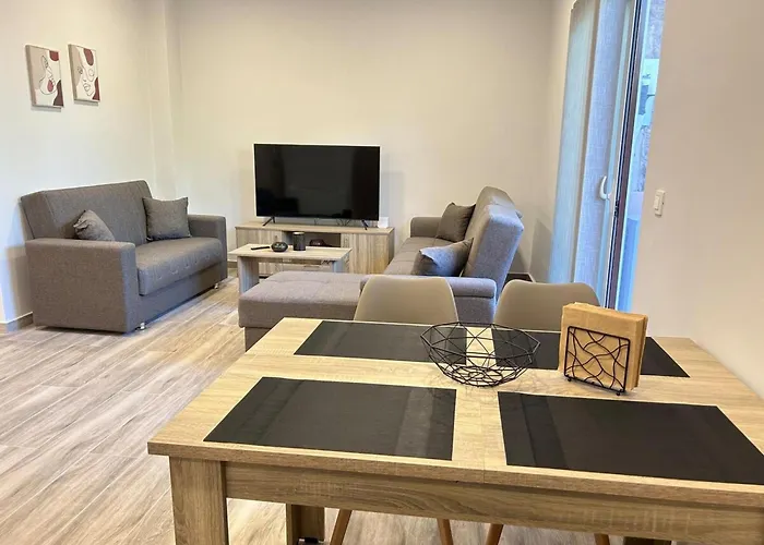 Venetian Kamara In Old Town Chania