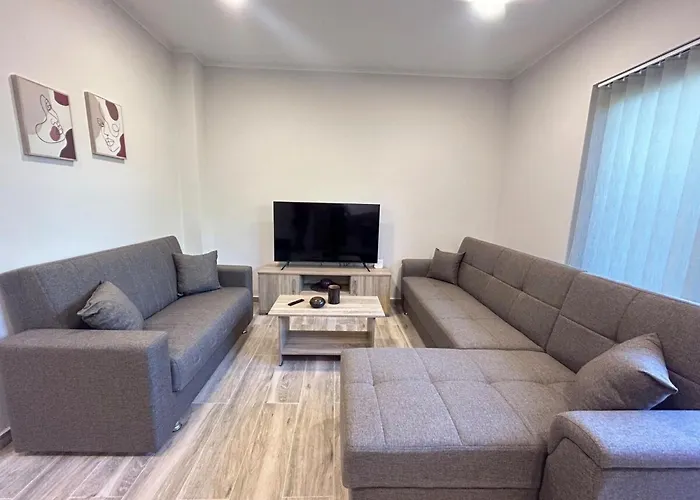 Venetian Kamara In Old Town Chania *